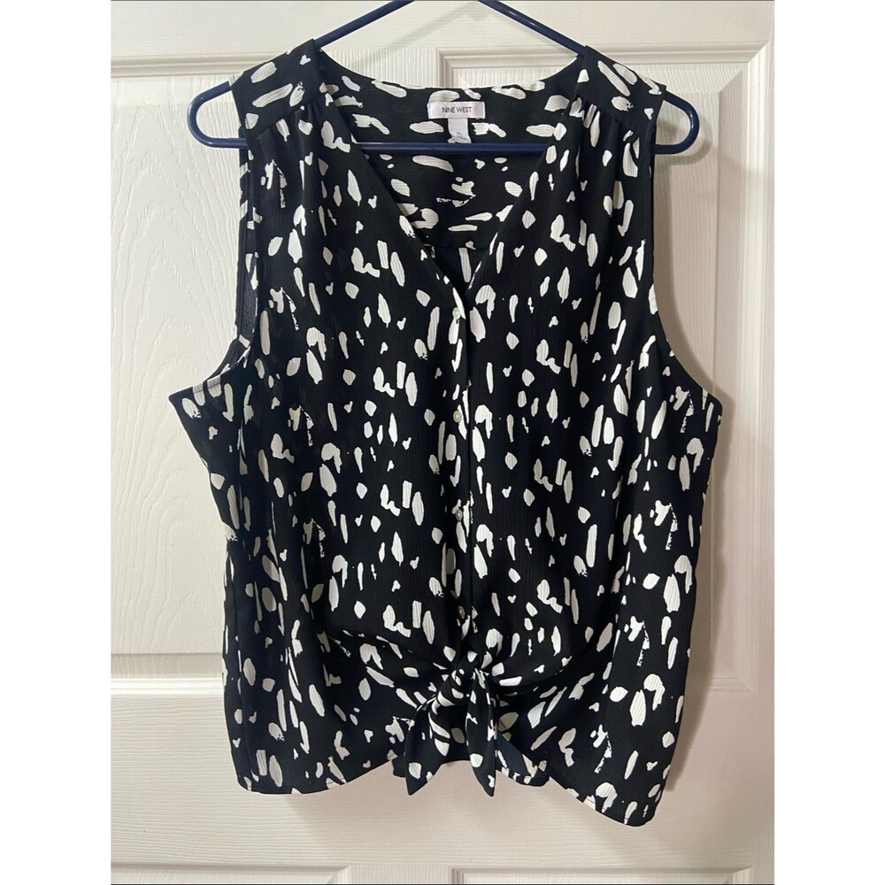 Nine West Black and White Printed Tie-Front Button up front tie blouse